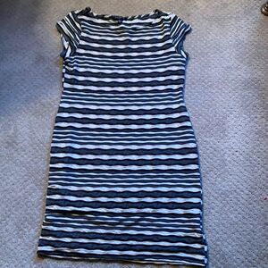 Sharagano Black & White Sheath Dress – Size 12 – Very Good Condition